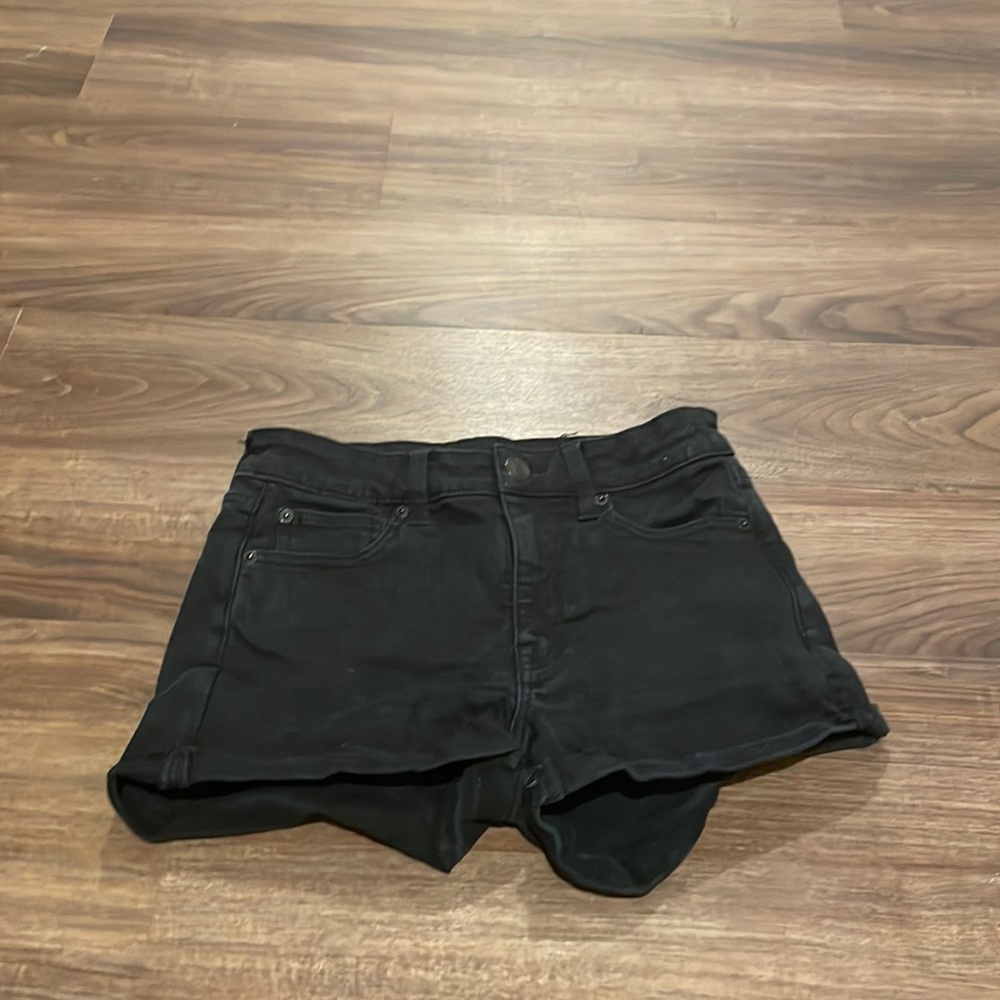 Black American Eagle jean shorts